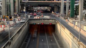 Tunnel traffic under intersection, time lapse