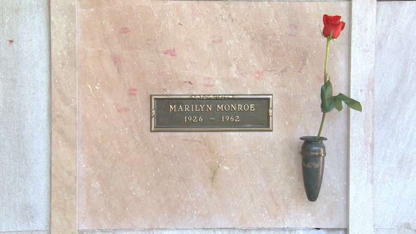 LOS ANGELES - MARCH 2: Marilyn Monroe's Crypt with a fresh red rose at Brentwood