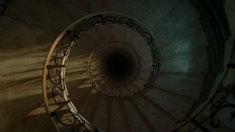 Round spiral staircase, loop and reverse