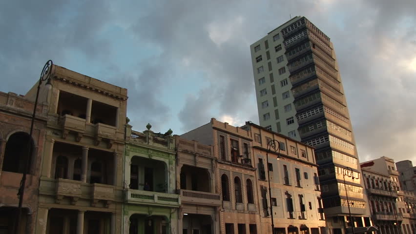 Classic American Cars in Havana and old buildings
