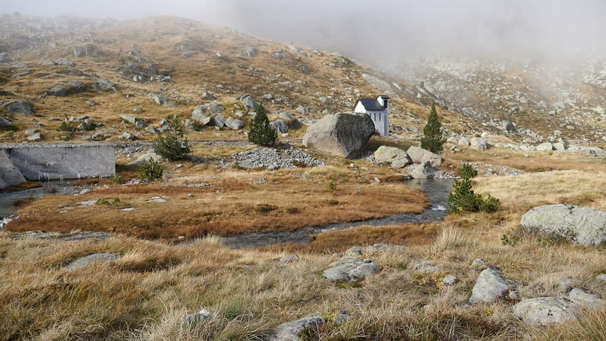 Small Pump House in Pyrenees high Mountain Landscape in Autumn, Saboredo, Carros de Foc