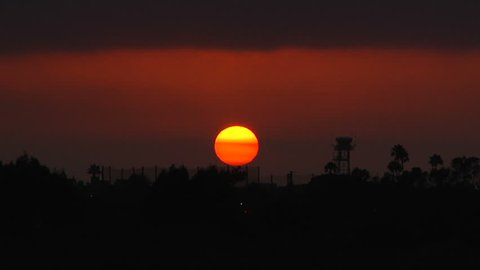 Sun sets over Los Angeles Time Lapse