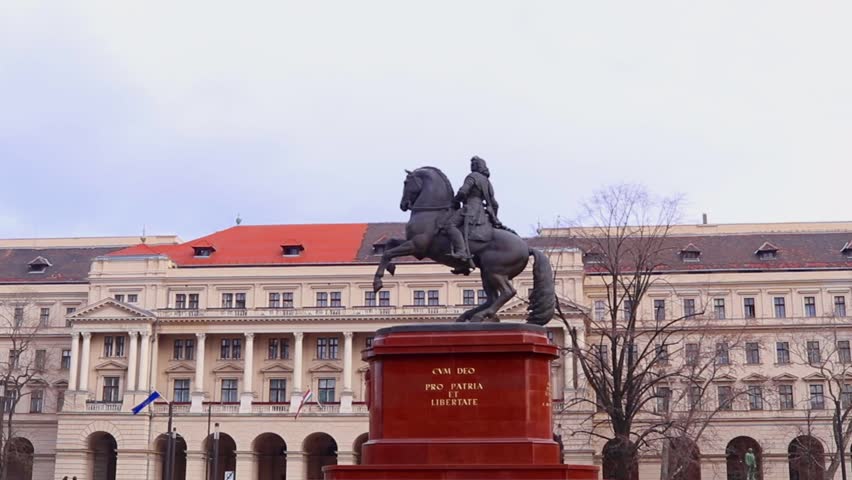Budapest, citycenter Statue