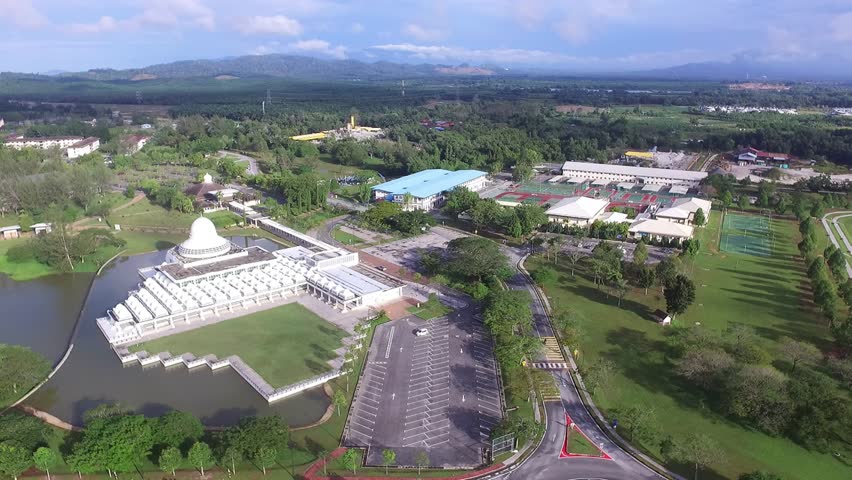 Aerial footage of public university located in northern Peninsular Malaysia.
