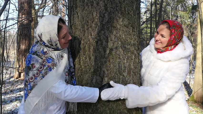 Two beautiful girls in winter Park
