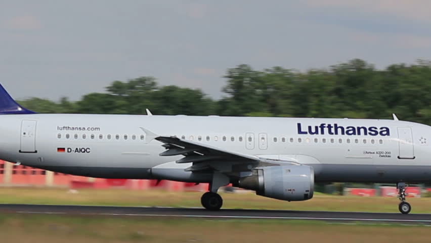 FRANKFURT - JULY 4: Lufthansa airplane takes off from Frankfurt Airport on July