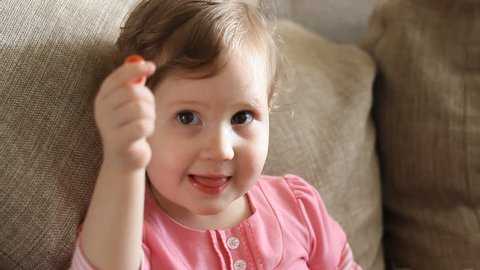 A Beautiful Baby With Allergies Video De Stock 100 Libre De Droit Shutterstock