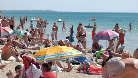 16 08 16 Odessa Ukraine People Are Sunbathing Stock Footage Video 100 Royalty Free Shutterstock