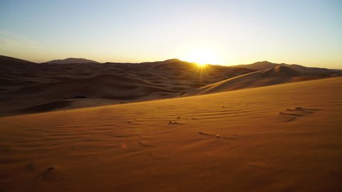 Sahara Desert Sunrise Time-Lapse