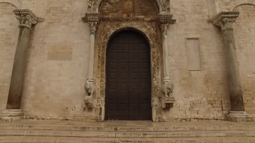 Church St. Nicholas Bari facade