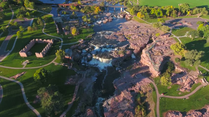 Aerial South Dakota Sioux Falls September 2016 4K