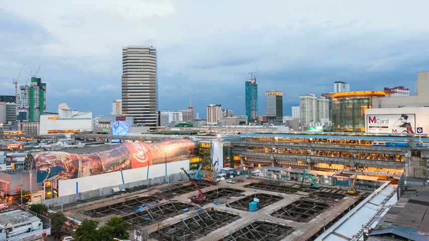 BANGKOK - JULY 15: Time lapse view of Siam BTS Station (Bangkok Aerial subway)