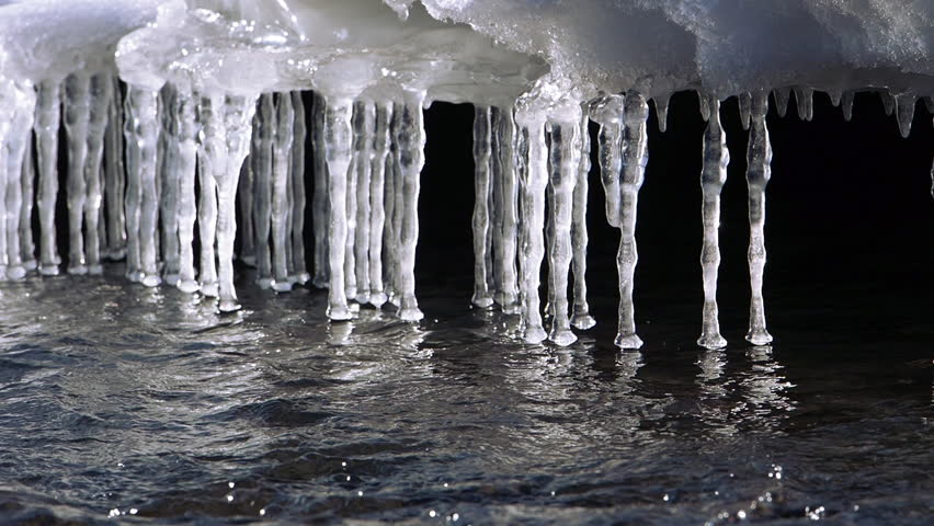 spring background icicle melts