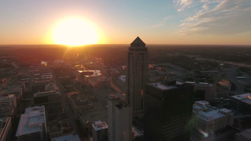 Aerial Iowa Des Moines September 2016 4K