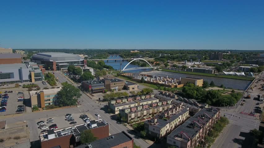 Aerial Iowa Des Moines September 2016 4K