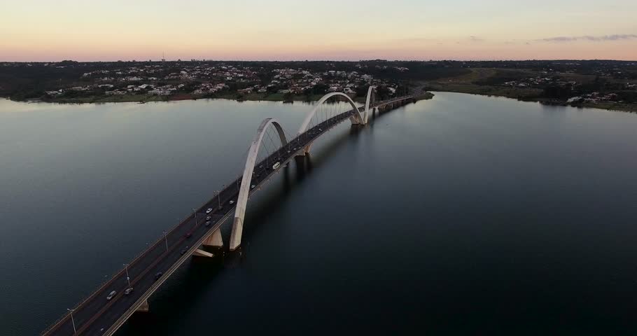 Ponte juscelino Kubitschek in Brasilia, Brazil during sunset.