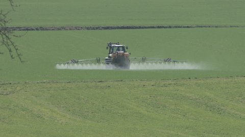 farmer spraying roundup