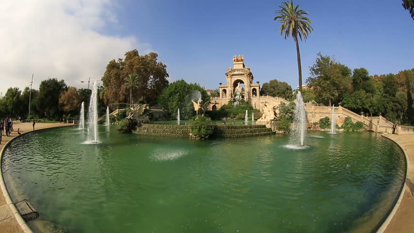 timelapse Ciutadella Park Fountain In Barcelona