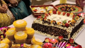 Musilim Wedding Mehndi Cake Pull Focus