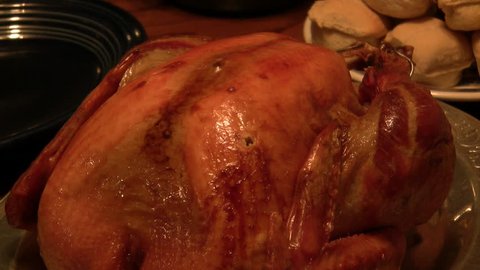 Carving a Thanksgiving Day turkey. Video Stok