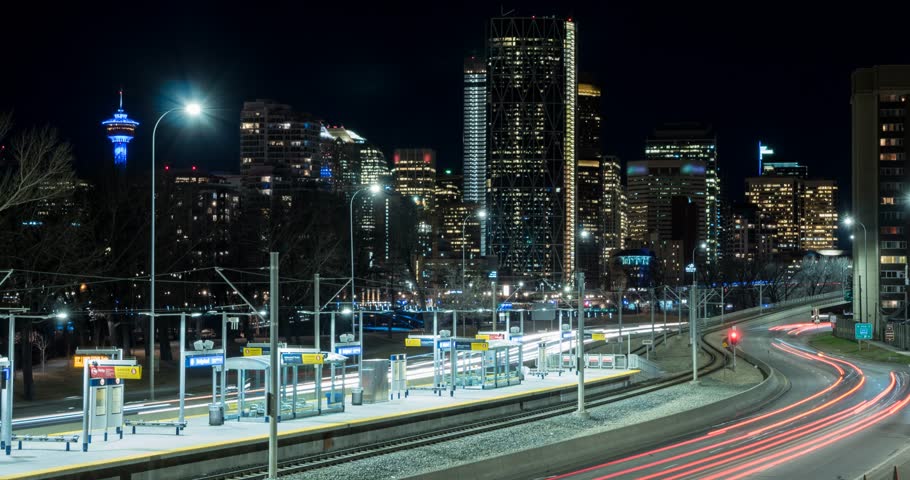Time-lapse of Calgary skyline at night