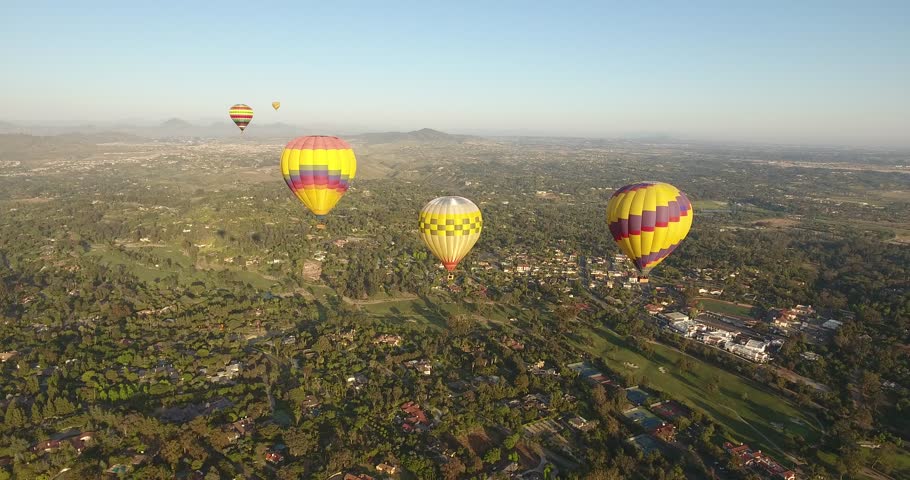 hot air balloon del mar