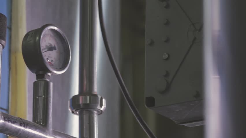 valve pressure