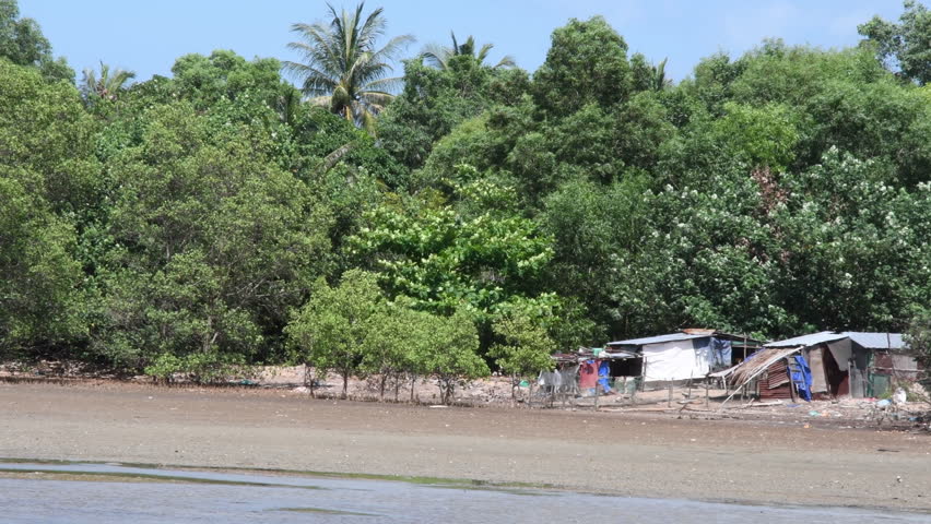 Vietnamese houses front of the beach