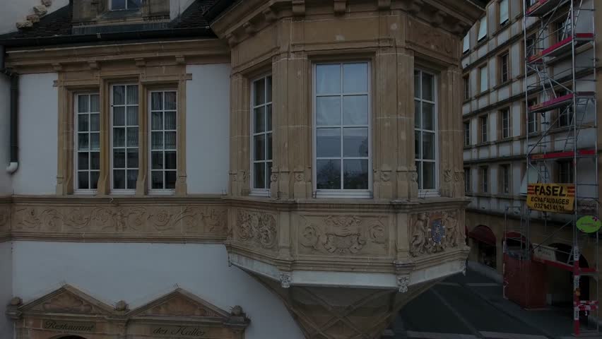 Neuchatel - Maison des Halles - Place de Marche