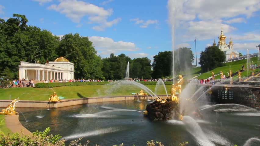 famous petergof Samson fountain in St. Petersburg Russia - timelapse