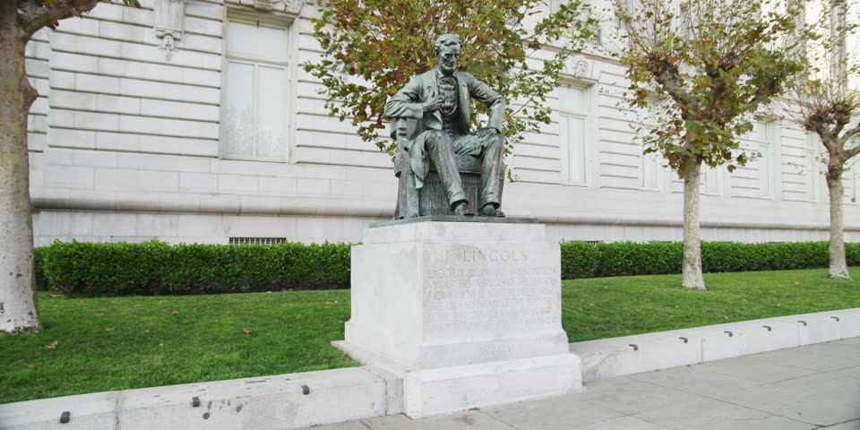 Statue of Abraham Lincoln near City Hall, San Francisco