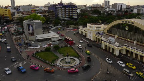 BANGKOK, THAILAND - May 14, 2017 : Time Lapse of Traffic at Hua Lam Phong train station, Bangkok Railway Station on May 14, 2017, in Bangkok Thailand 