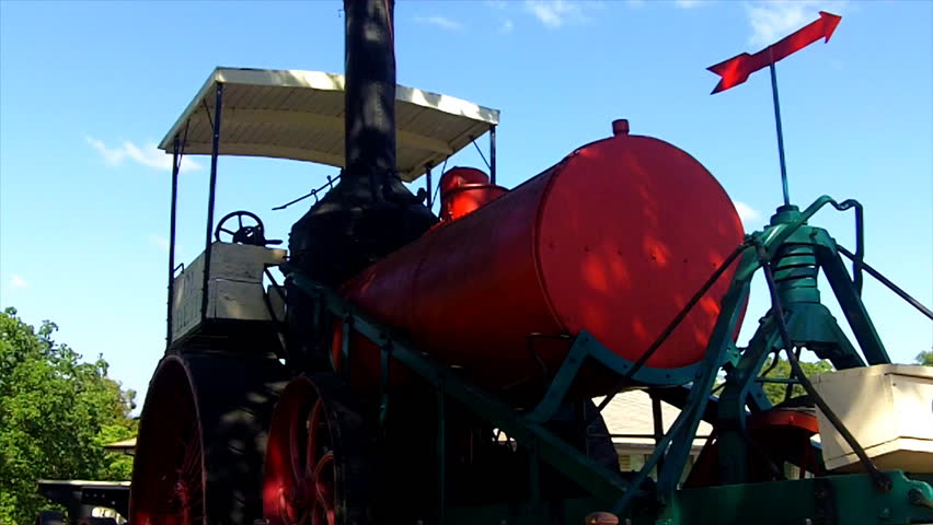 ANGELS CAMP, CA/USA â May 15, 2012: An old west steam tractor on display at