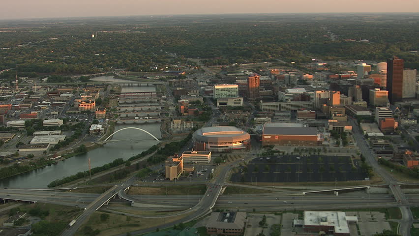 Wide view of Des Moines, Iowa