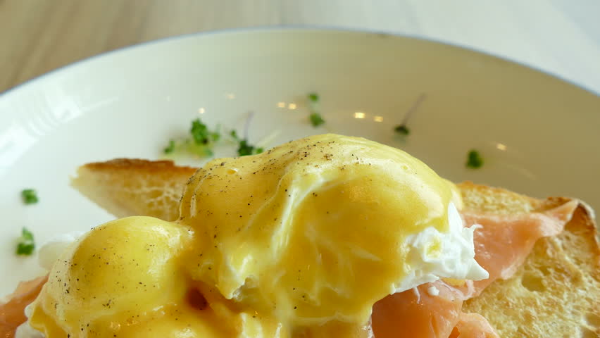 Eggs Benedict with Smoked Salmon
 Royalty-Free Stock Footage #26950813