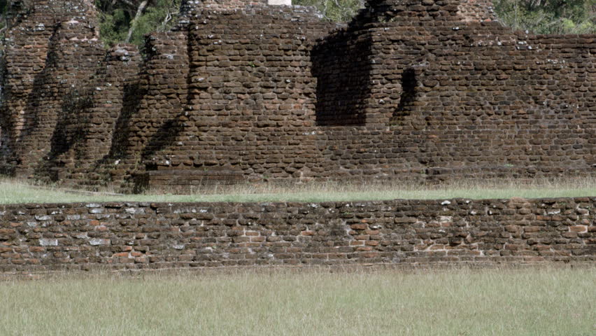 Sri Lanka old ruin 