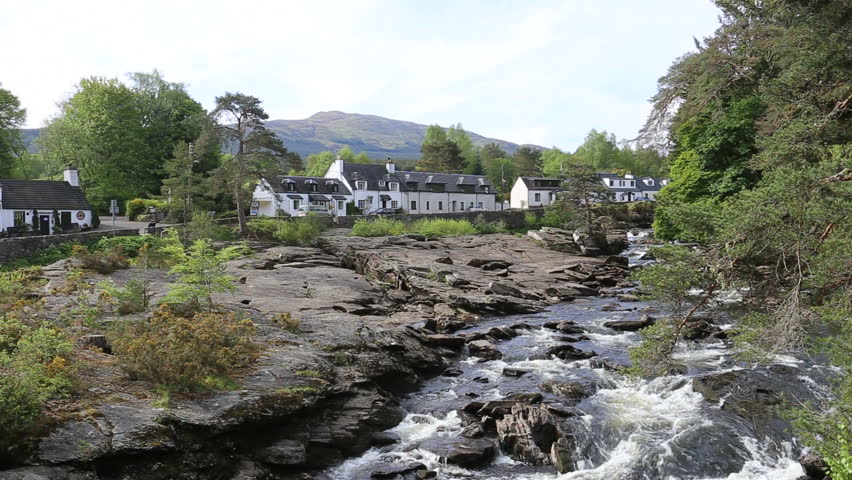 Falls Of Dochart Killin Scotland Stockvideos Filmmaterial 100 Lizenzfrei 27276211 Shutterstock