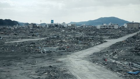 tsunami japan 2011 