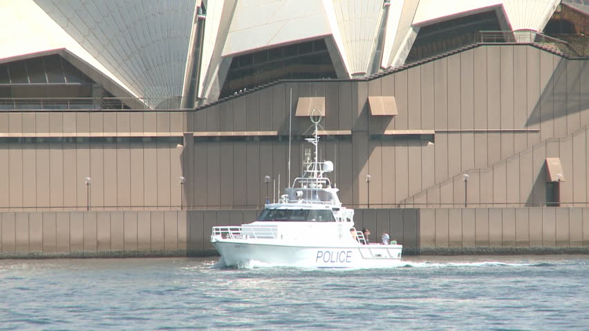 SYDNEY, AUSTRALIA, MAR 22, 2009: Sydney Opera House and Harbour Bridge at