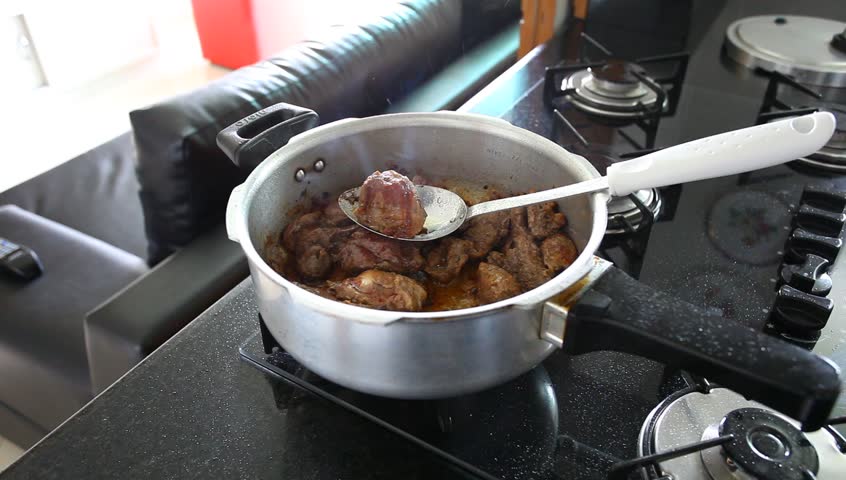 Preparing meat for cooking