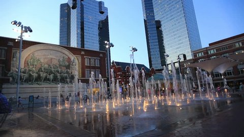 SUNDANCE SQUARE FORT WORTH MAY 2017: Historic Sundance Square in downtown Fort Worth is a 35-block development filled with boutiques, and restaurants, making it a busy entertainment district in Texas.