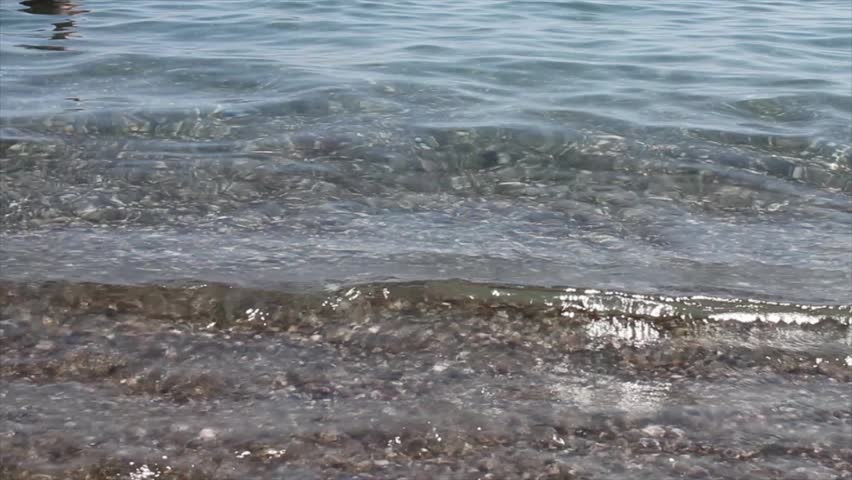loop wave in mediterranean sea