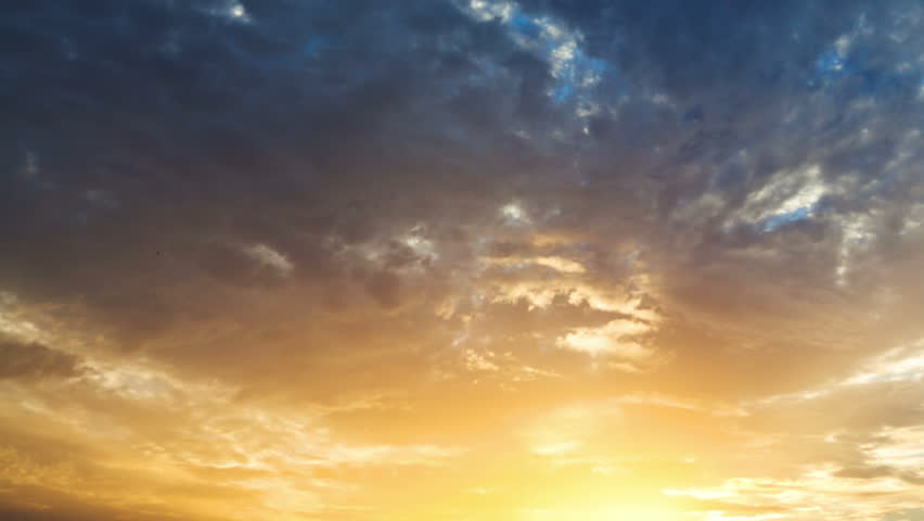 Rotating Dramatic Clouds On The Stockvideoklipp Helt Royaltyfria Shutterstock