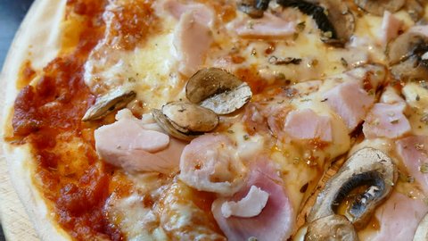 Pizza - unhealthy or junk food
