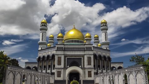 Time lapse Jame'Asr Hassanil Bolkiah Mosque
