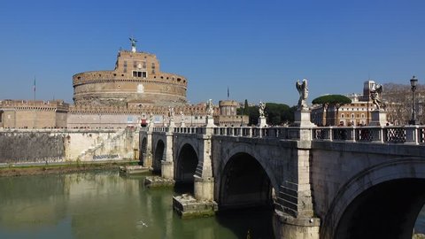 Tevere Tiber River の動画素材 ロイヤリティフリー Shutterstock