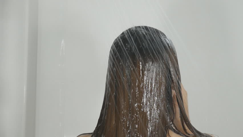 Long hair bgg shower cute