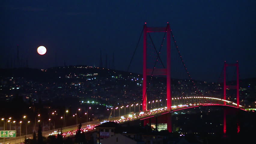 Стамбульский мост через босфор ночью