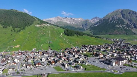 Livigno - Ski station in Valtellina - Tourism destination