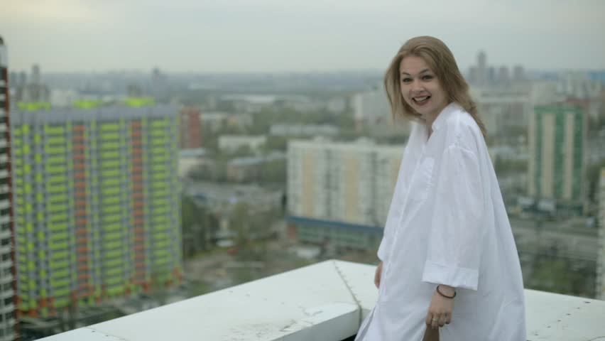 Girl on the roof street fashion